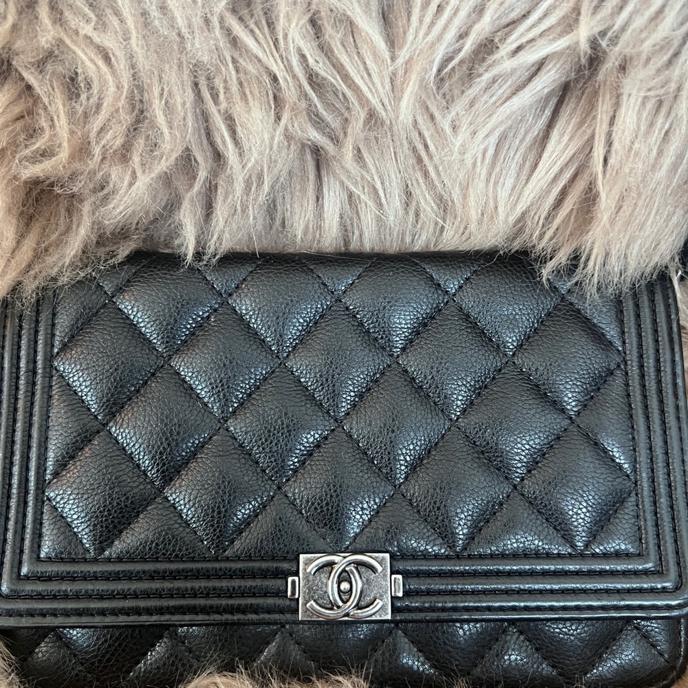 Chanel Boy WOC, black with ruthenium hardware
Authentic, in Like-New Condition